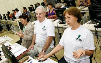 Sorteio de vagas para os cursos ofertados para Terceira Idade será no próximo dia 5. 