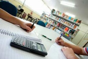 Instituição oferece programa gratuito de orientação profissional. 