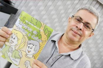 Professor lança cartilha sobre agricultura familiar no Paraná. 