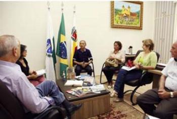 UEM pretende construir Centro de Educação Ambiental no Parque do Cinquentenário. 