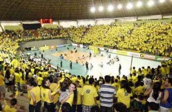 Federação Internacional de Voleibol confirma partidas da Liga Mundial em Maringá. 