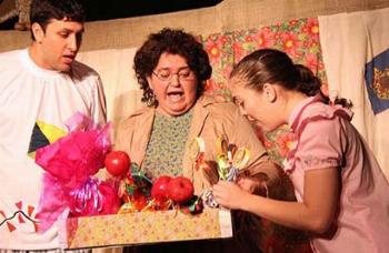 Caiuá Companhia de Teatro apresenta espetáculo “João e Maria Assim e Assado” nesta sexta-feria (4). 