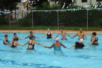 Temporada de aulas nas piscinas dos centros esportivos está aberta Temporada de aulas nas piscinas dos centros esportivos está aberta