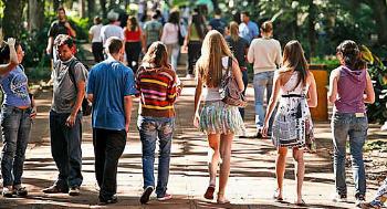 Universidades estaduais ofertam vagas para transferência externa 