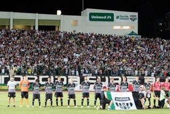 Com casa cheia, Maringá FC é eliminado do Paranaense nos pênaltis 