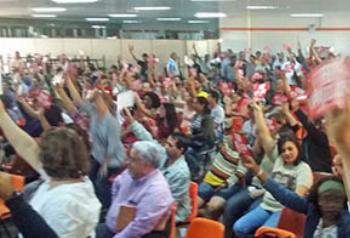 UEM volta a funcionar após encerramento da greve 