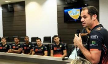 Único representante paranaense na Superliga, Copel Telecom Maringá Vôlei é apresentado 