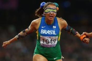 Terezinha Guilhermina será porta-bandeira do Brasil no Parapan 