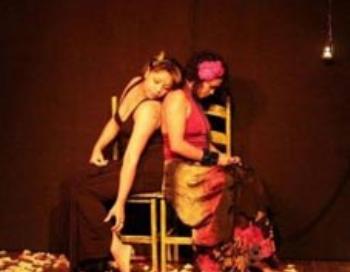Companhia de Curitiba se apresenta no Teatro Barracão 