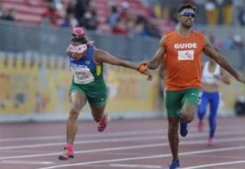 Terezinha Guilhermina termina Parapan com três medalhas de ouro 