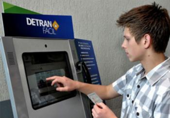 CNH definitiva pode ser solicitada no terminal de autoatendimento CNH definitiva pode ser solicitada no terminal de autoatendimento