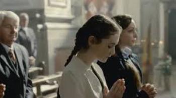 Projeção do filme ''14 Estações de Maria'' inicia programação de setembro da Mostra Cinuem 