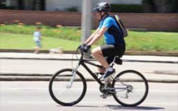 Detran orienta sobre uso seguro da bicicleta e mostra experiências de ciclistas 