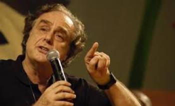 Arnaldo Jabor palestra em Maringá, sobre as perspectivas do Brasil 