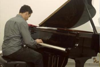 Pianista Guilherme Custódio Fernandes se apresenta no Auditório Luzamor 