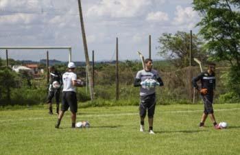 Com elenco quase fechado, Maringá apresenta mais um reforço e treina forte na pré temporada 