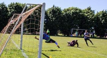 Maringá FC goleia por 5 a 0 selecionado de amadores em jogo-treino 