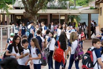 Escolas da rede estadual se preparam para volta às aulas 