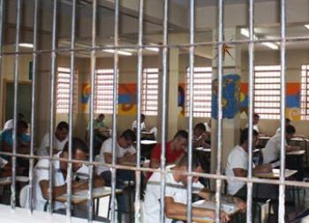 Detentos do sistema prisional garantem vaga em universidades 