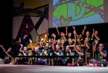 “Atitude” une dança e conscientização no palco do Teatro Reviver 