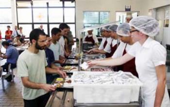 Restaurante Popular terá cardápio especial de Páscoa nesta quinta-feira (24) 