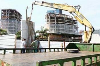 Escultura adquirida em 2000, que homenageia os pioneiros será inaugurada na próxima semana 