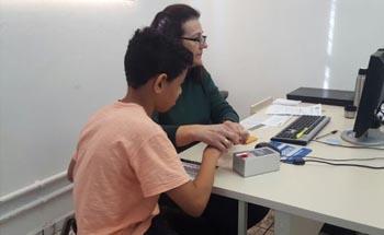 Projeto emitiu 1.060 carteiras de identidade por biometria para crianças e adolescentes Projeto emitiu 1.060 carteiras de identidade por biometria para crianças e adolescentes