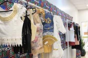 Alunos participam de exposição com peças customizadas 