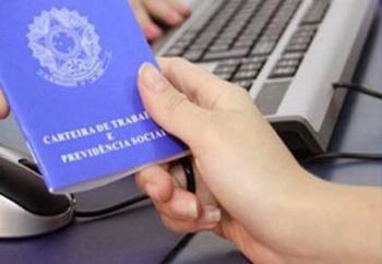 Número de mulheres no mercado formal aumentou 17% no Paraná 