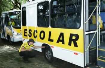 Prefeitura inicia vistoria de transporte escolar nesta quarta-feira (25) Prefeitura inicia vistoria de transporte escolar nesta quarta-feira (25)