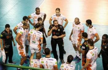 Após vitória, Maringá Vôlei recebe o Caramuru Vôlei Castro neste sábado (11) 