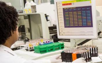 Laboratório de Ánalises realiza 120 mil exames por mês 