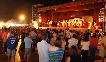 22ª Festa da Canção começa nesta quinta-feira (20) 