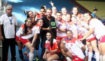 Além do retorno do futebol à elite, Maringá comemora títulos do vôlei e handebol 