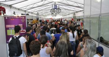 Feira Ponta de Estoque prossegue até sábado, dia 15 Feira Ponta de Estoque prossegue até sábado, dia 15