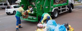 Prefeitura notifica empresa de coleta de lixo que prestava o serviço 
