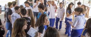 Estudantes definem escolha ao visitar Mostra de Profissões 