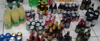 Fiscalização encontra mais de 2,5 mil unidades de bebidas com data de validade vencida 