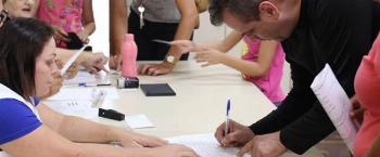 Comunidade escolar elege diretores de 63 CMEIs e 51 escolas municipais 