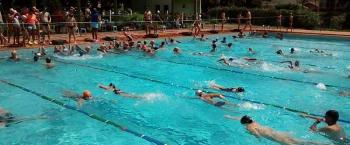 Paranaense de Atletismo e Intercentros de Natação são as atrações neste fim de semana Paranaense de Atletismo e Intercentros de Natação são as atrações neste fim de semana
