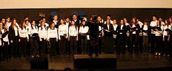 Departamento de Música oferece cursos para crianças e adultos 
