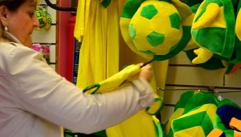 Comércio terá horário especial durante jogos do Brasil 