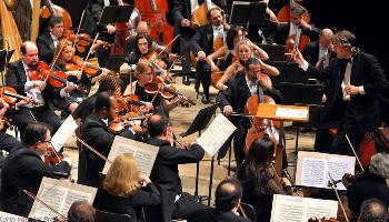 Orquestra Sinfônica se apresenta no Teatro Calil Haddad hoje (23) 