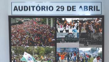 Auditório é nomeado para simbolizar a resistência contra o Massacre de 29 de abril 
