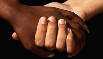 Semulher lança campanha contra racismo 