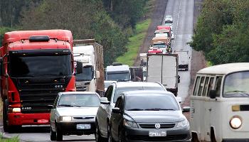 Começam as obras de duplicação da PR-323 entre Paiçandu e Doutor Camargo Começam as obras de duplicação da PR-323 entre Paiçandu e Doutor Camargo