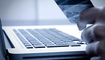 Comércio eletrônico cresce 13,5% sobre 2017 nas vendas de fim de ano Comércio eletrônico cresce 13,5% sobre 2017 nas vendas de fim de ano