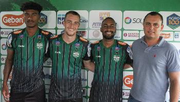 Maringá FC apresenta mais três reforços para 2019 Maringá FC apresenta mais três reforços para 2019