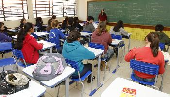 Rede estadual de ensino começa ano letivo com novidades 