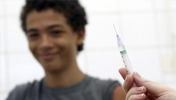 Volta às aulas é oportunidade para reforçar a vacinação contra o  HPV 